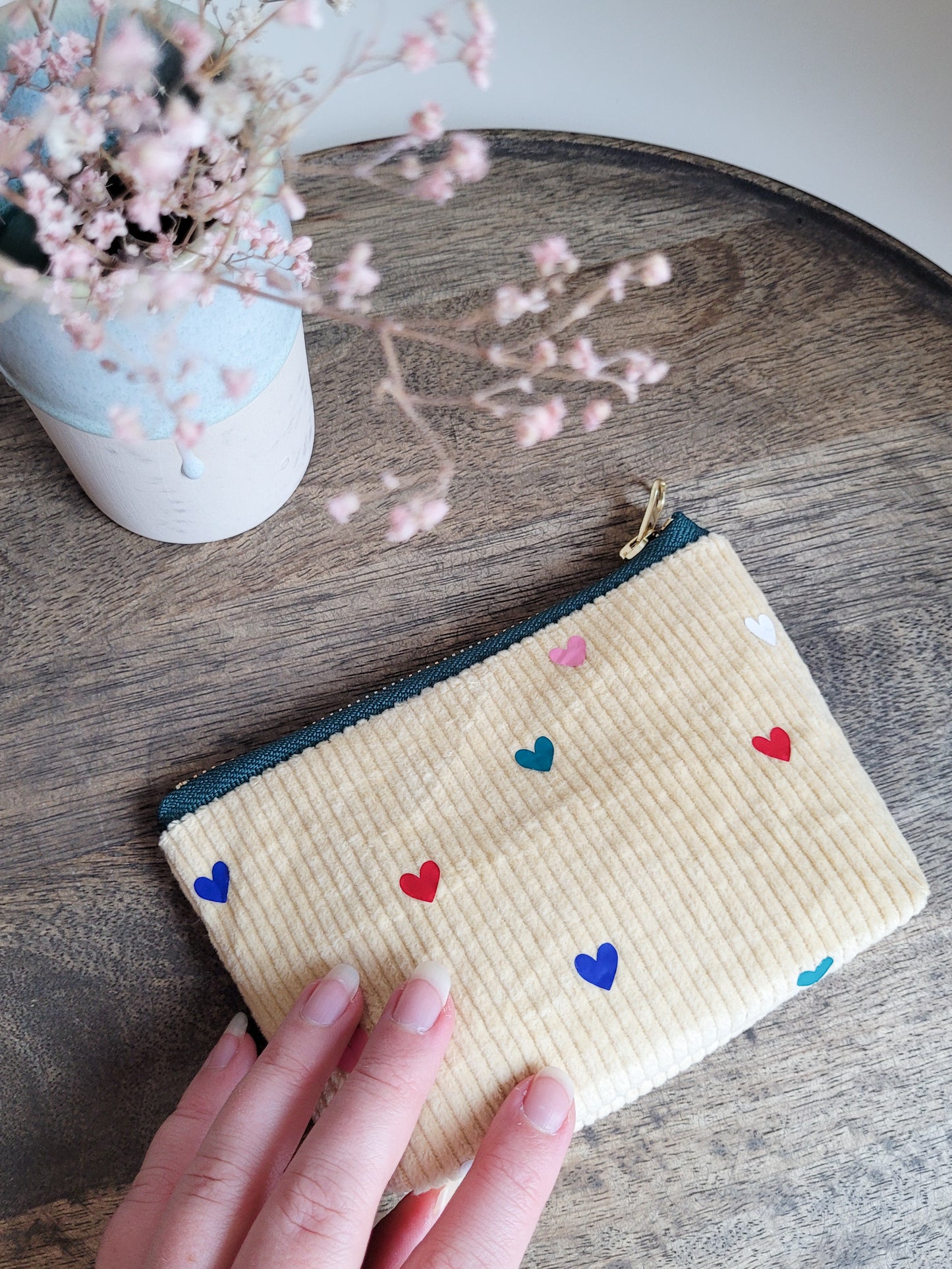Kosmetiktasche mit bunten Herzen mit Zipper - Größe 15x10 cm
