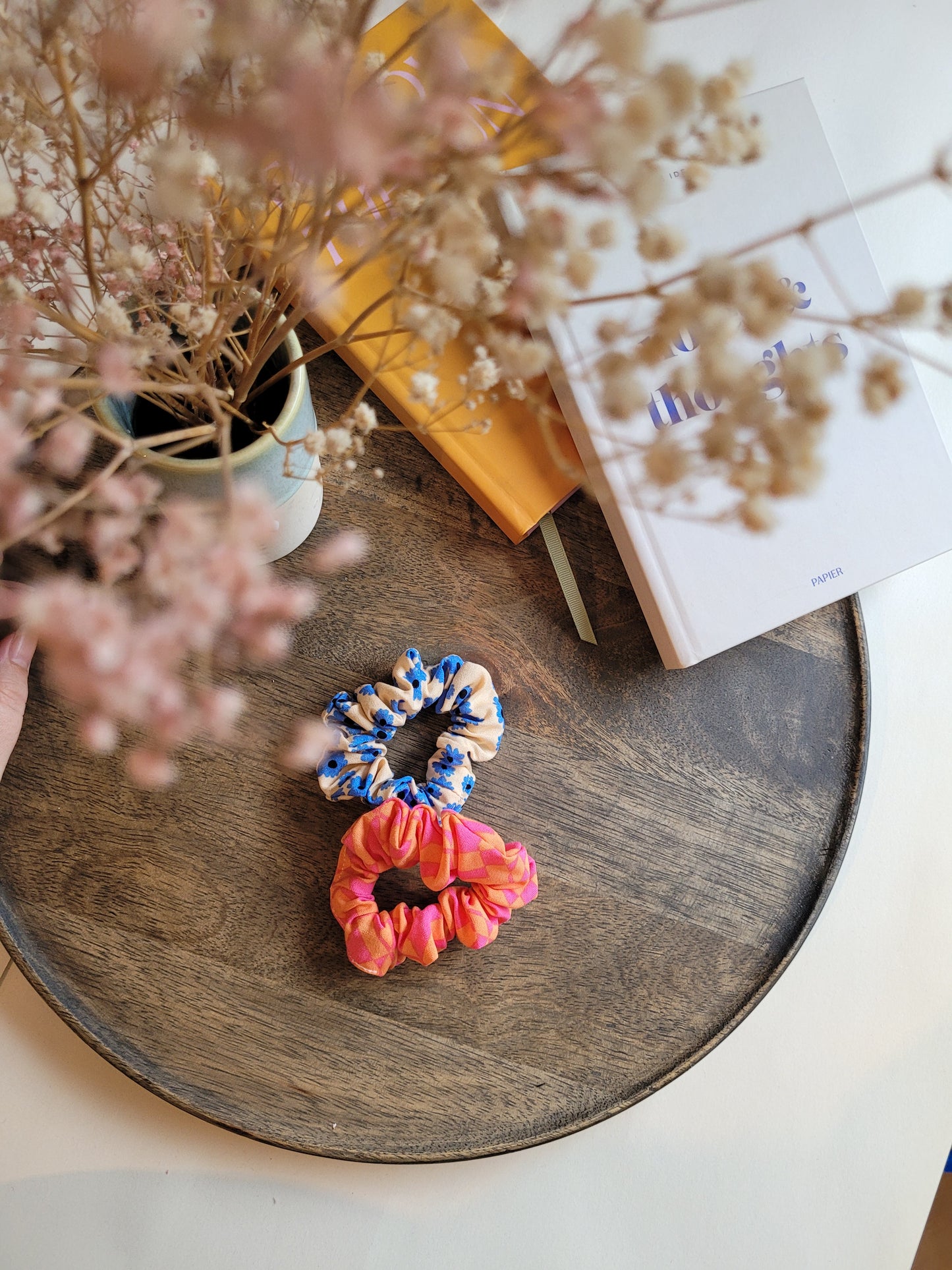 Mini Scrunchies im Sommerlook aus Viskose