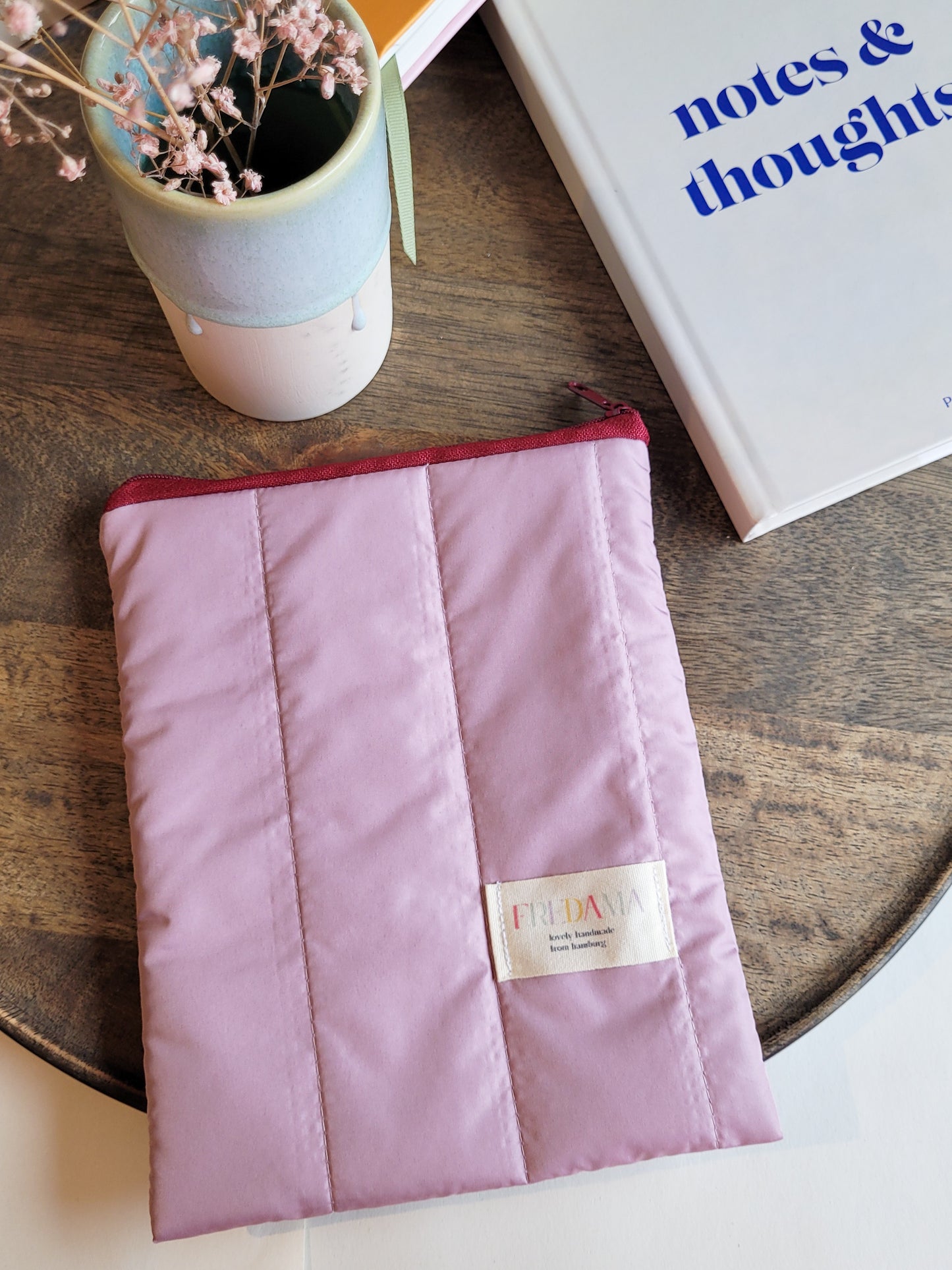 E-Reader Tasche aus Steppstoff in Altrosa, wasserdichte E-Book Hülle
