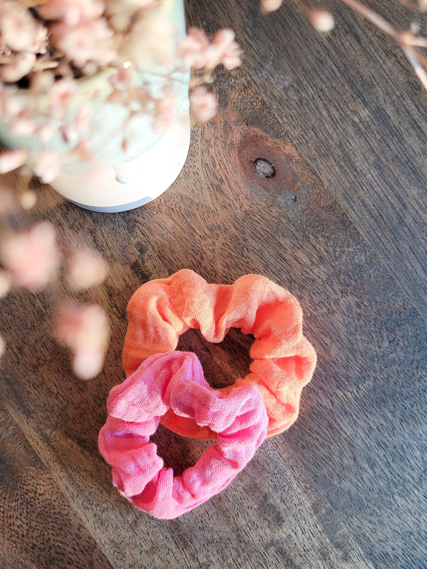 Mini Musselin Scrunchie in knalligen Farben