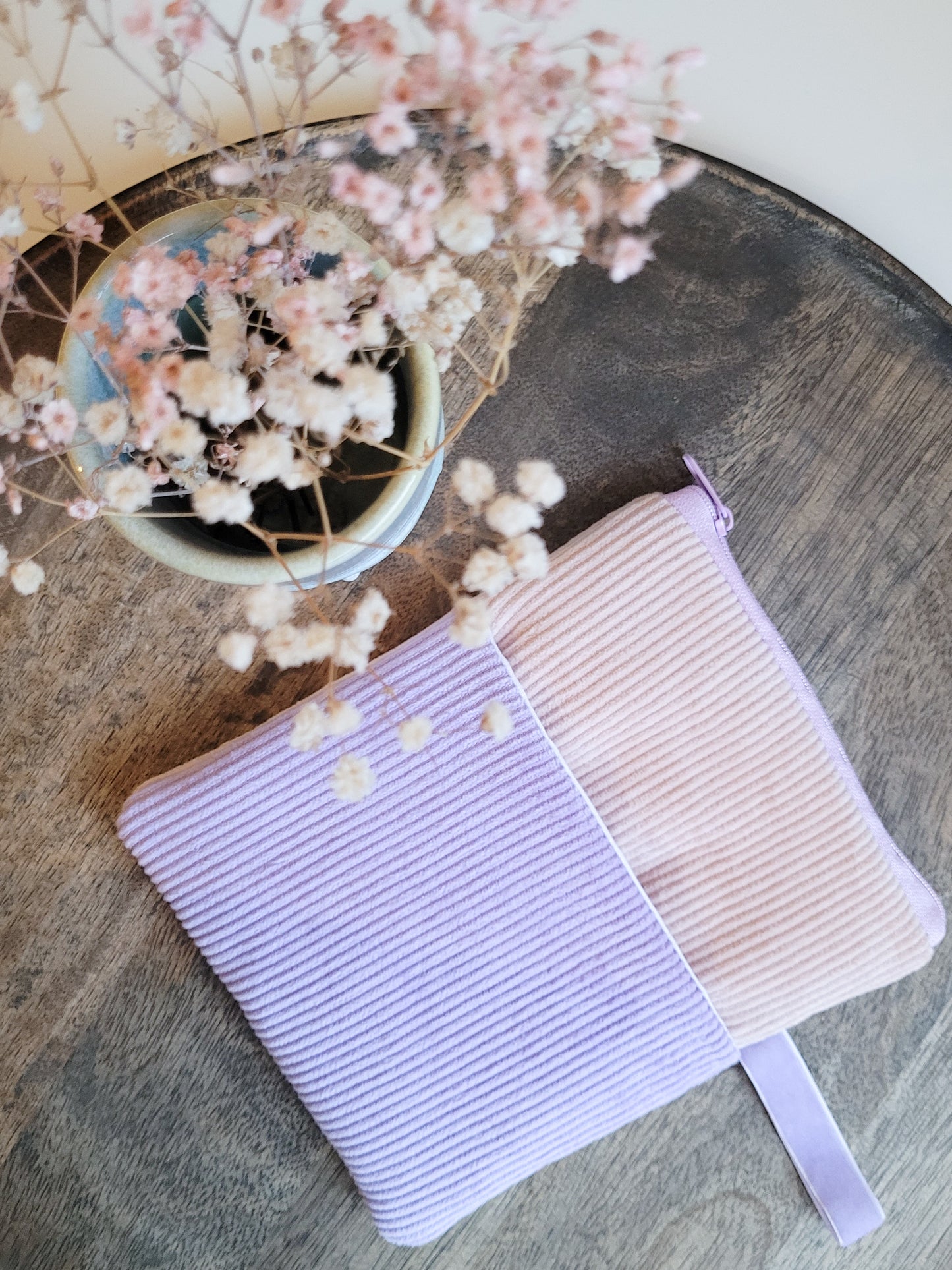 E-Reader Tasche aus Cord in Rosa & Lila, E-Book Hülle