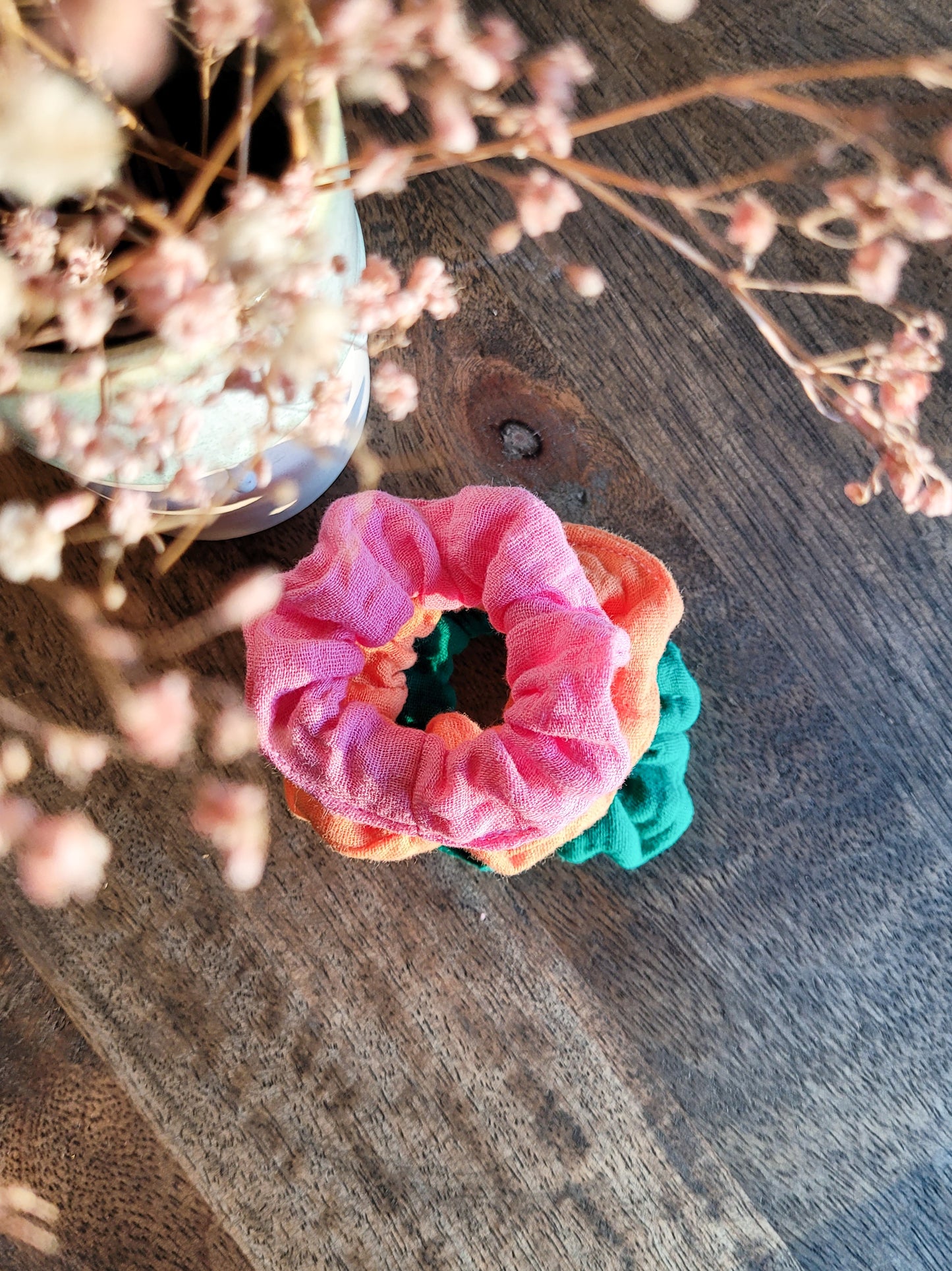 Mini Musselin Scrunchie in knalligen Farben