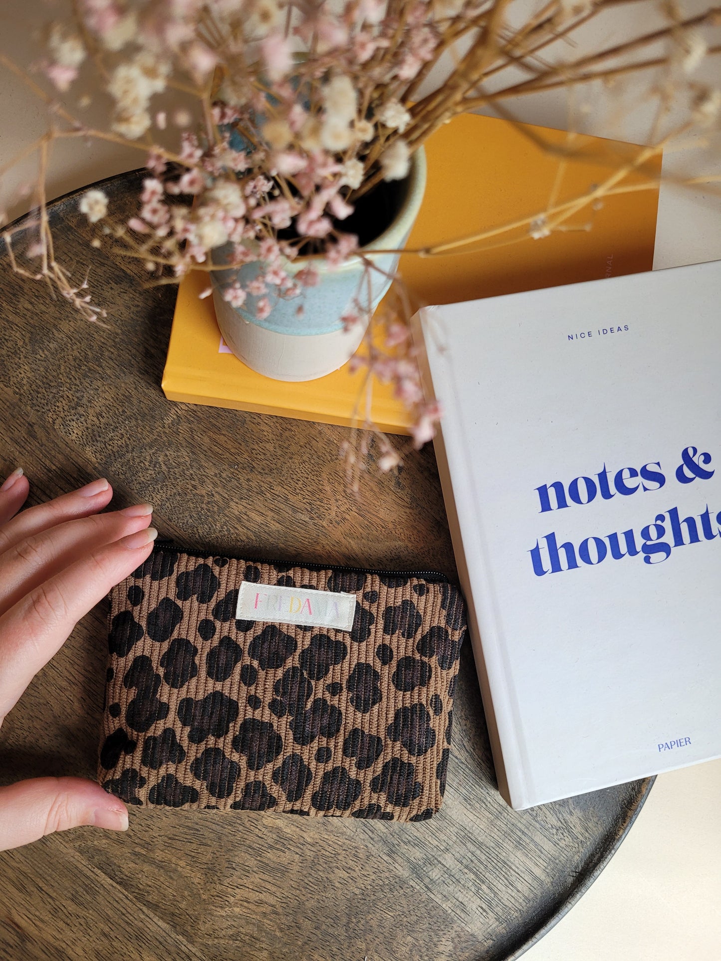 Leo-Print dunkles Kosmetiktäschchen, Cord-Tasche mit Zipper, 14x10x2 cm