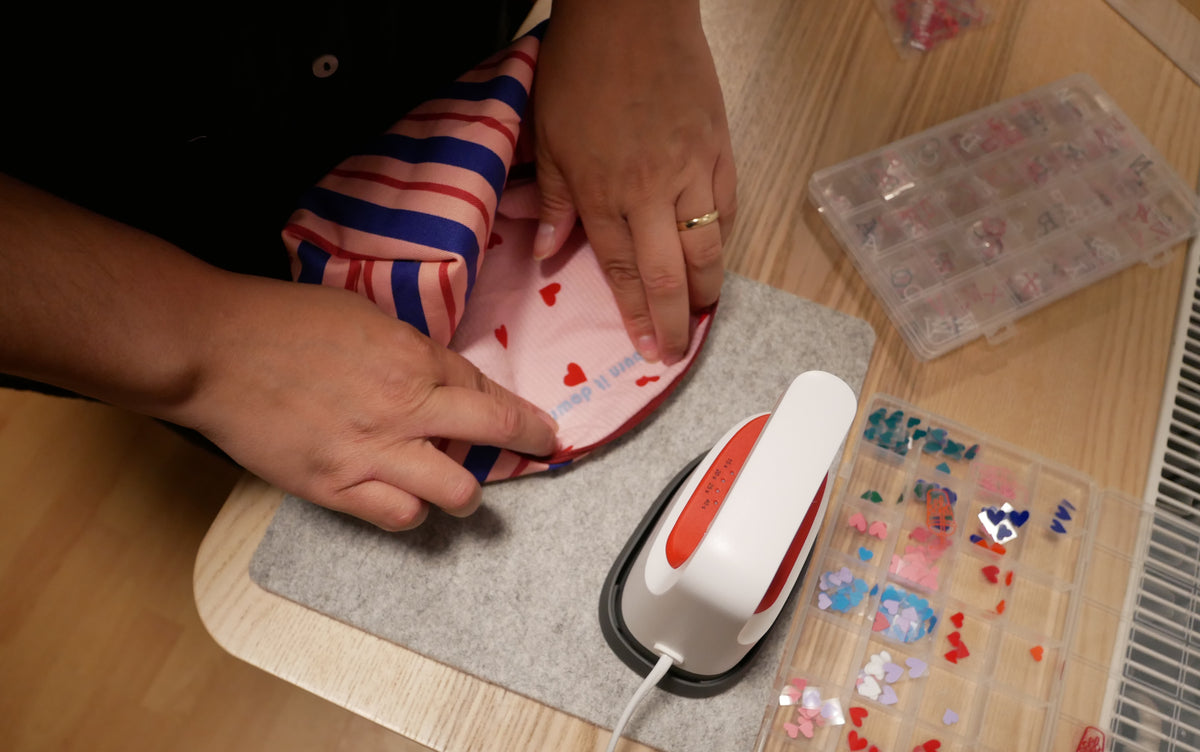 SEW YOUR OWN E-Reader / Laptop Bag