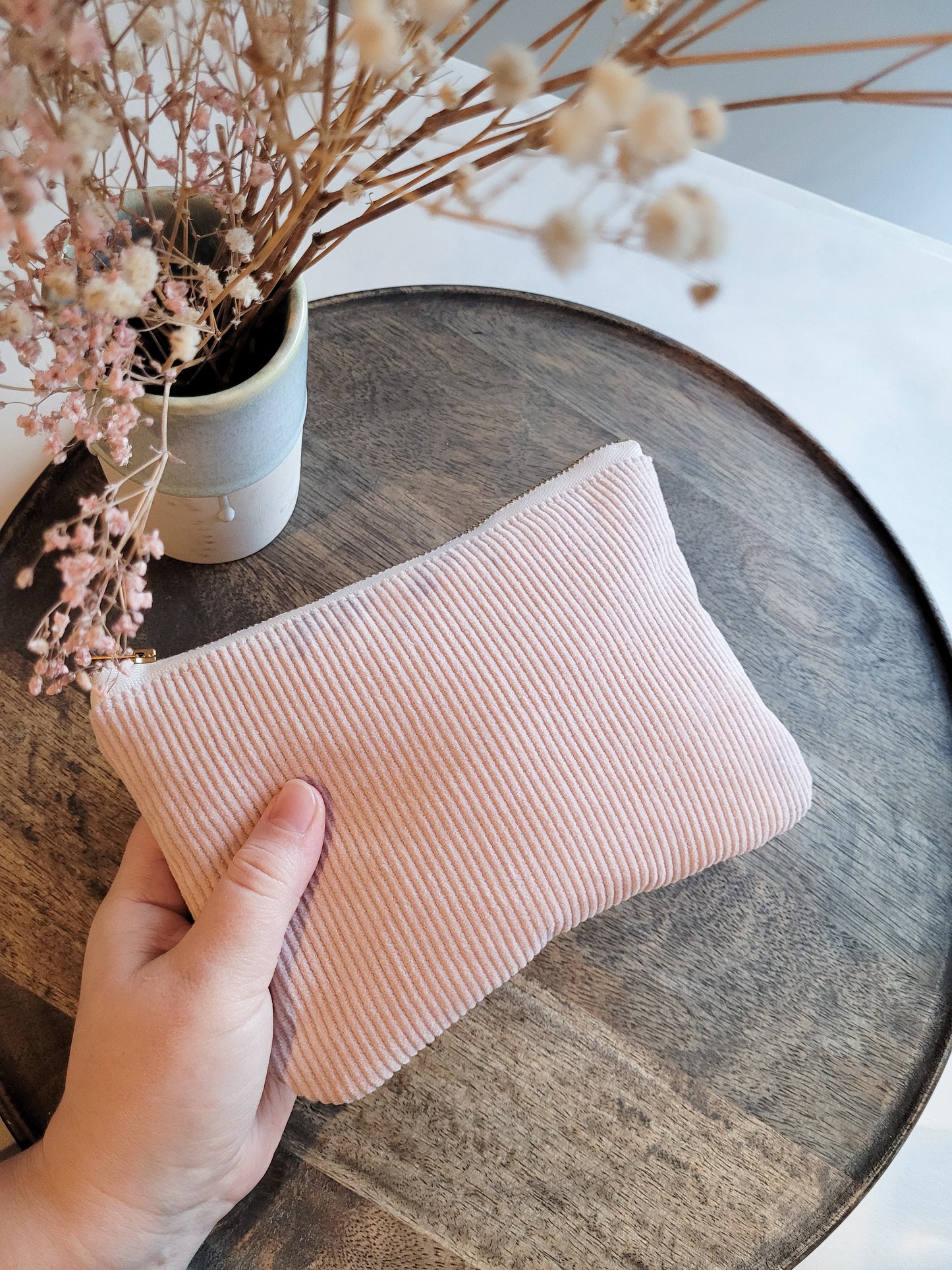mittelgroße Cord Pouch in rosa mit Metall-Zipper - 20x13 cm