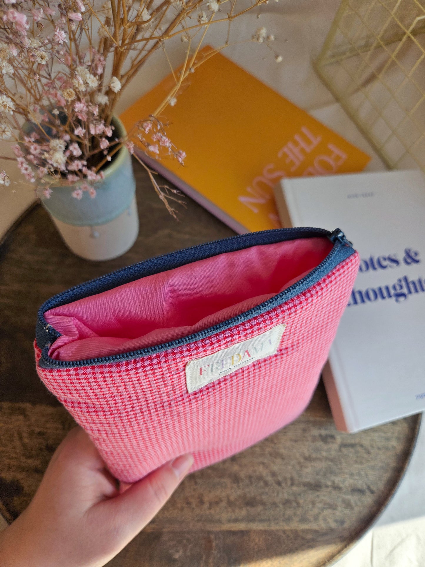 E-Reader / Laptop Tasche rot/rosa kariert, E-Book-Hülle mit Zipper, karierte / gestreifte Tasche für dein Notebook