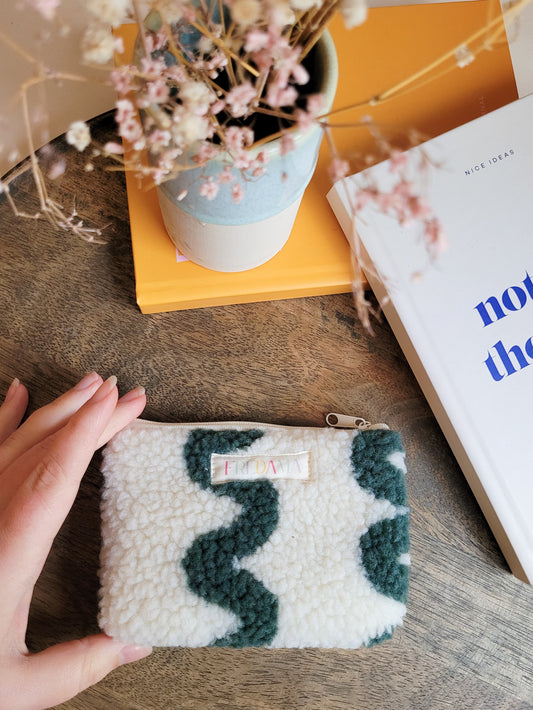 Teddy Tasche zickzack weiß/mint, Täschchen aus Kuschelstoff