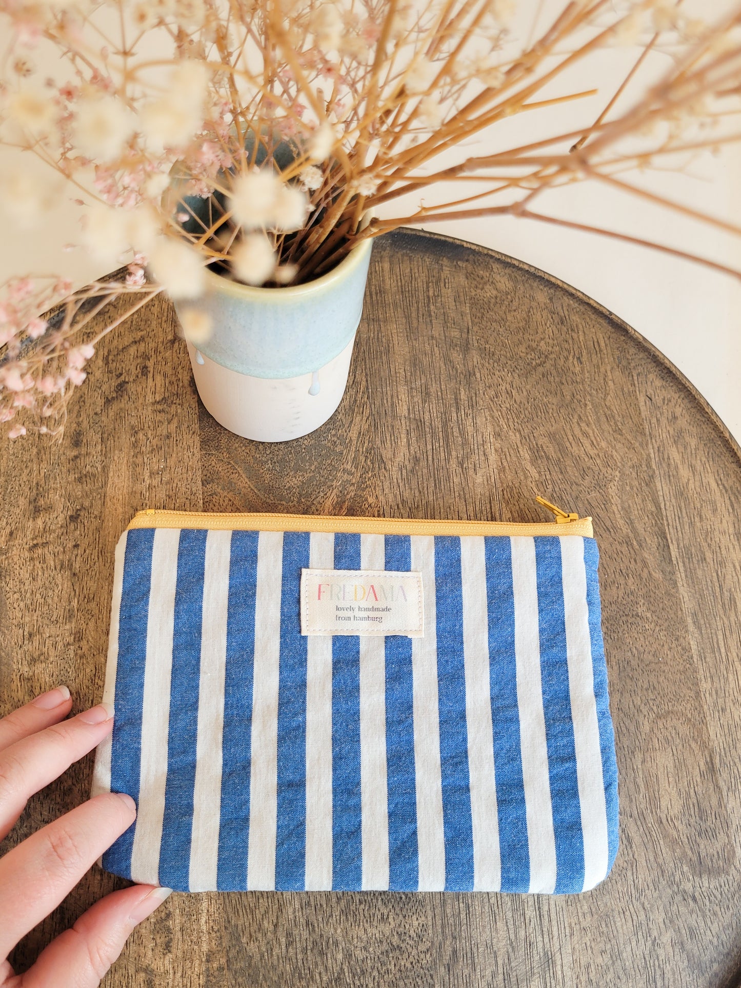 Große gestreifte blau/weiß Pouch, Seersucker Tasche mit Zipper  - 20 x13 cm