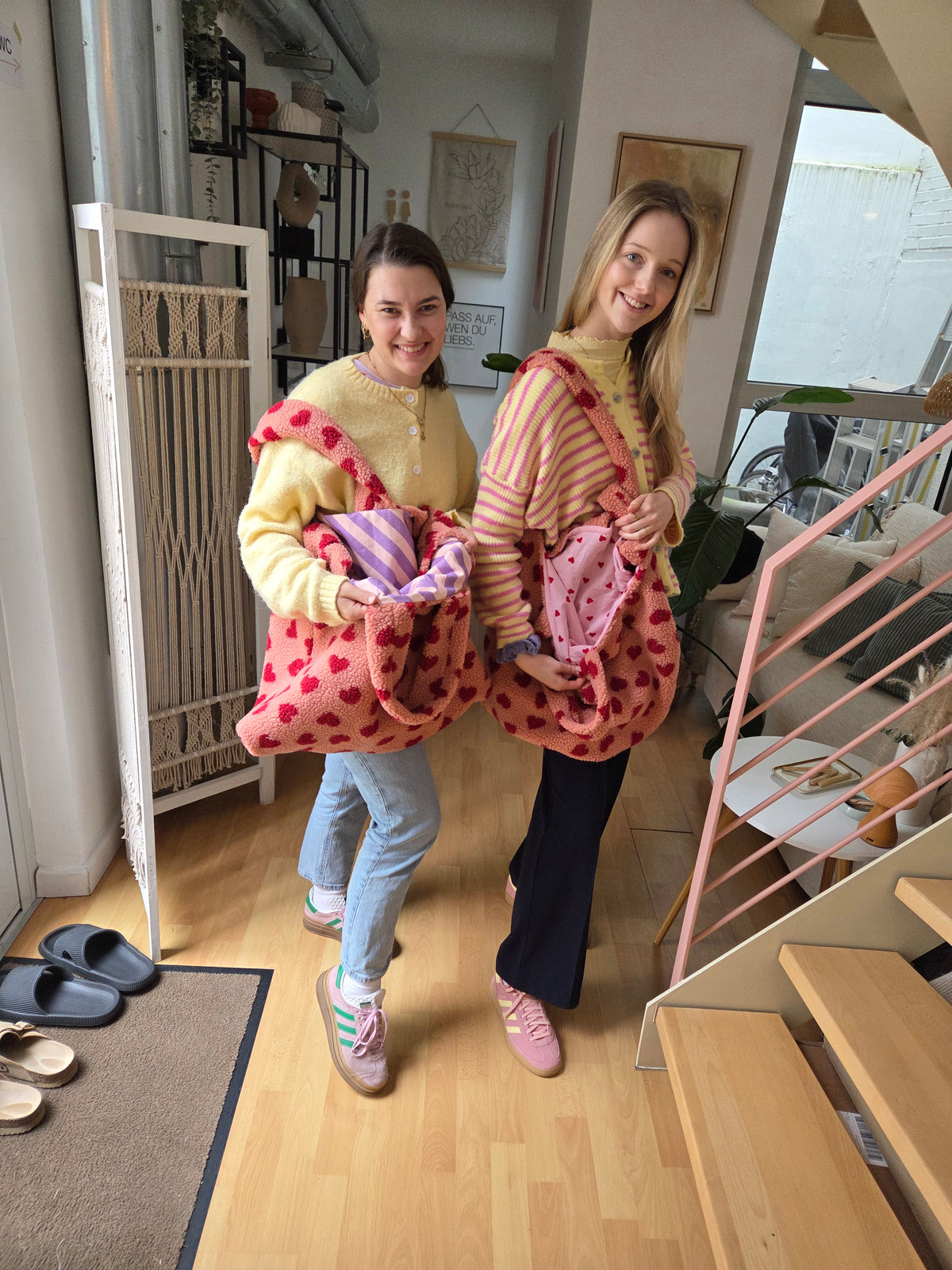 SEW YOUR OWN TOTE-BAG