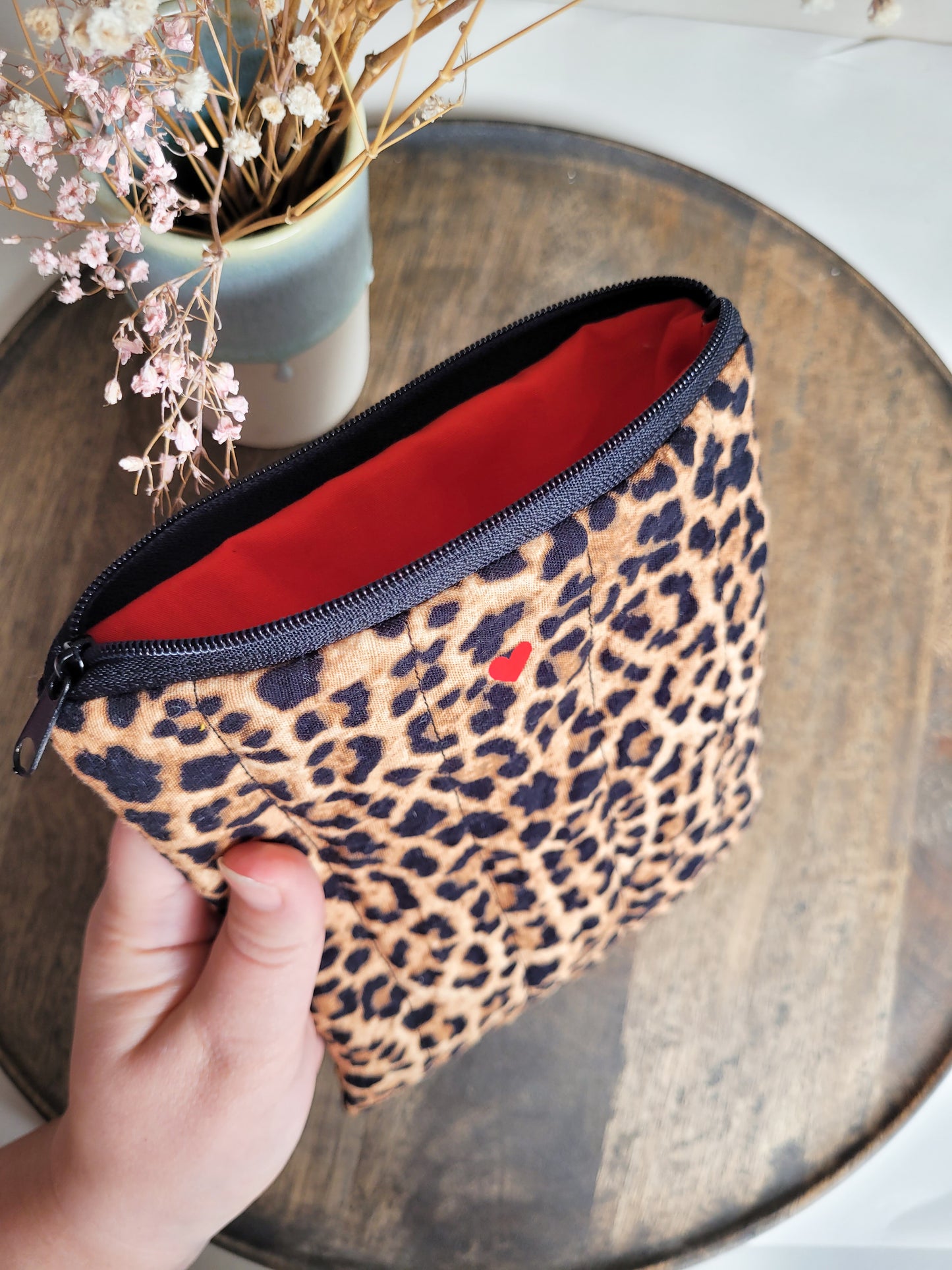 E-ReaderTasche mit Leo-Print aus Seersucker, E-Book Hülle mit Zipper