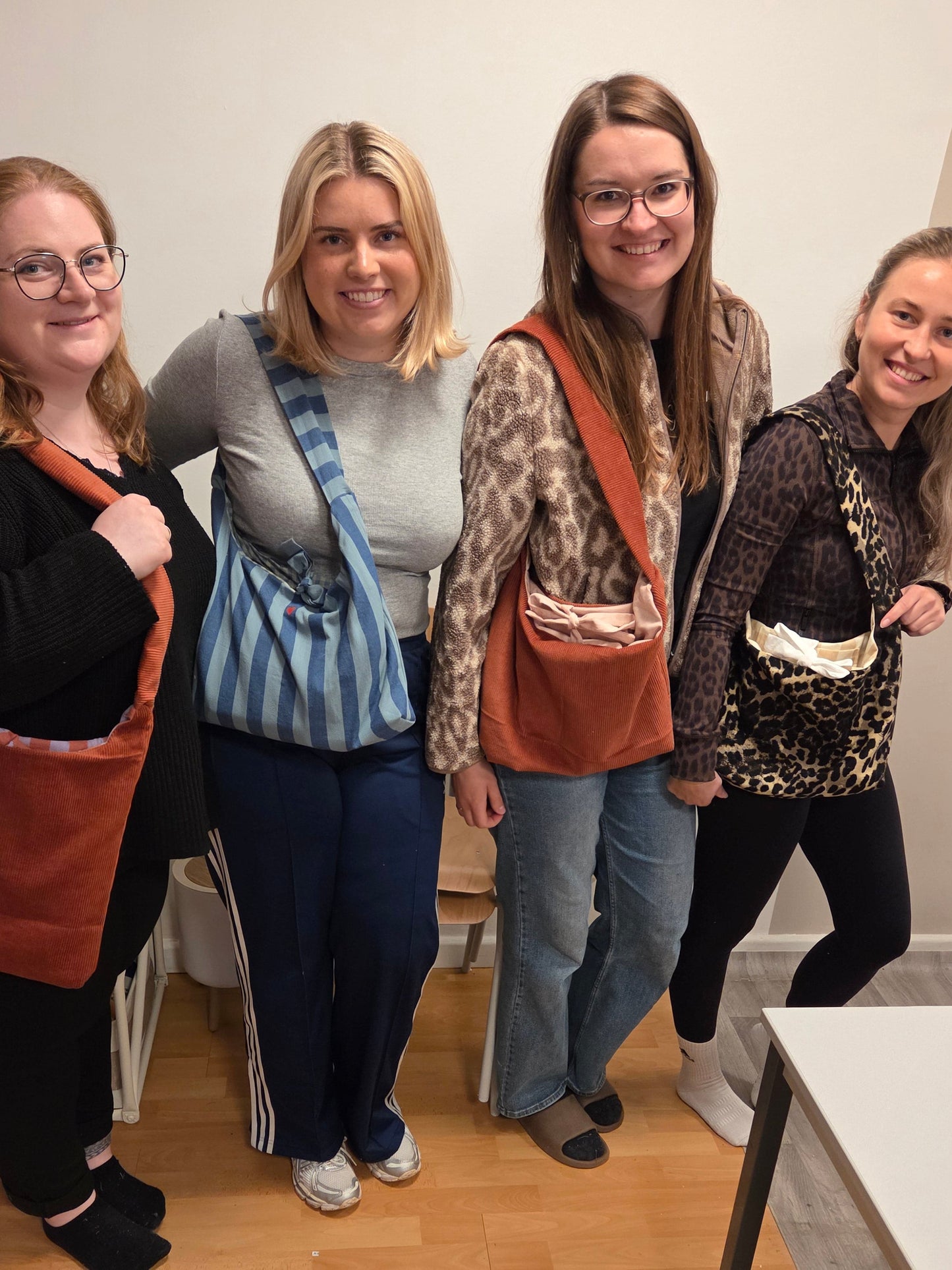 SEW YOUR OWN THINGS Intense Näh-Workshop (4 Wochen) - Round 3 Aug/Sept.