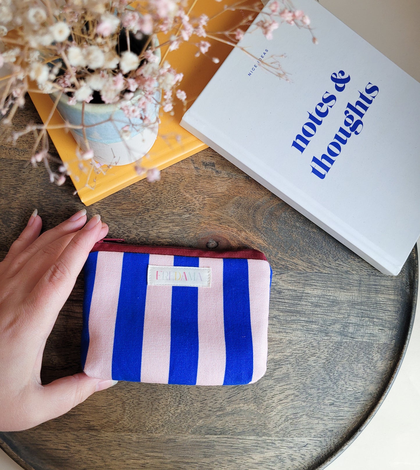 Mini bunte Schminktasche blau/rosa gestreifter Canvas, mit Boden, Maße 13x9x2 cm